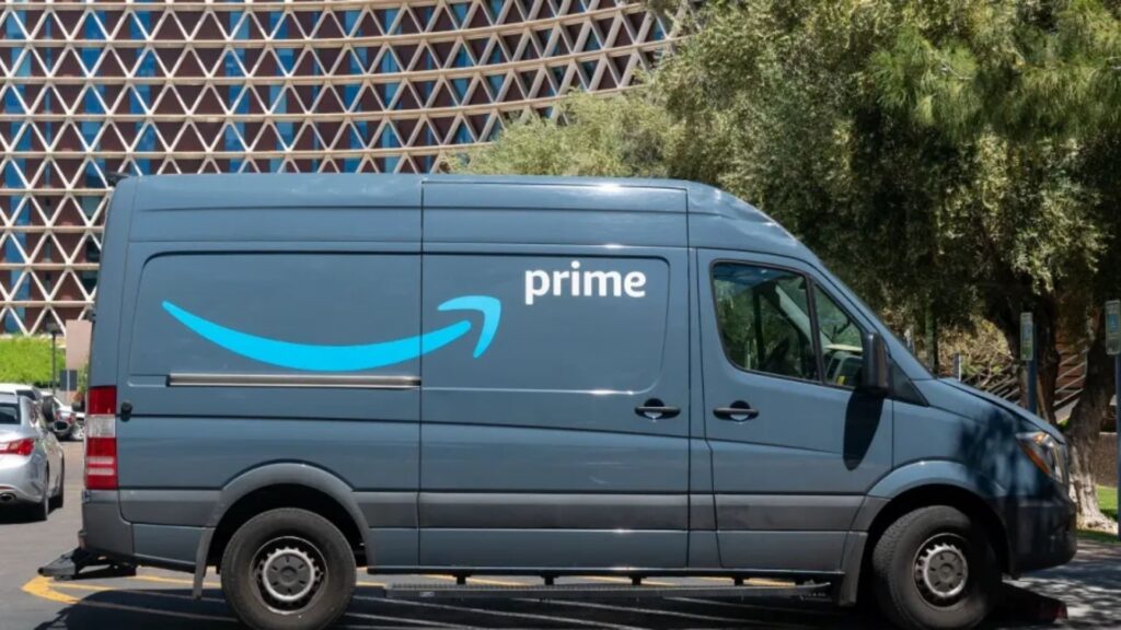 Personal Injury Lawyer for Amazon Truck Accidents Img