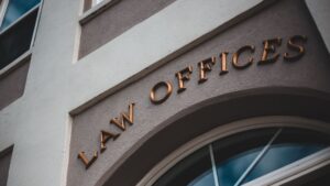 How Azizi Law Firm Navigates High Stakes Injury Disputes in Huntington Beach